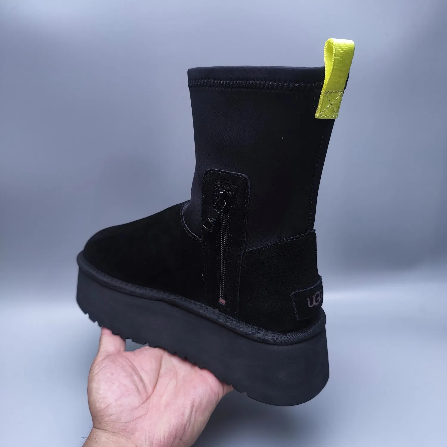💰560 UGG sheepskin all-in-one snow boots 4031 Thick-soled elastic mid-cut casual style Color: Maroon Black Sand Size: 35-40